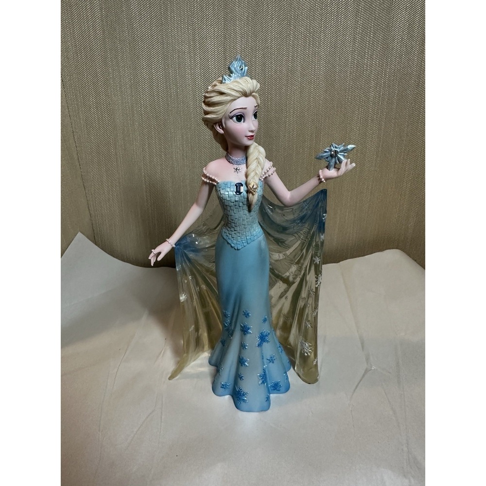 Disney Showcase Collection Frozen Elsa Figurine #4045446 by Enesco With Flaws